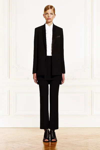 Look 11